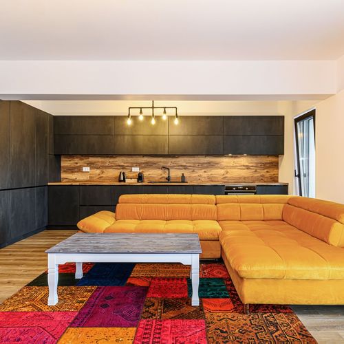 Apartament 6-osobowy Superior z balkonem z 3 pomieszczeniami sypialnianymi