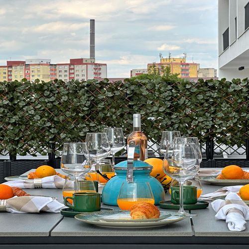 Apartament 6-osobowy Family z tarasem z 3 pomieszczeniami sypialnianymi