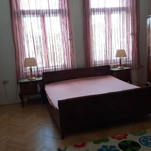 Exclusive Apartman pro 12 os. s 5 ložnicemi na poschodí