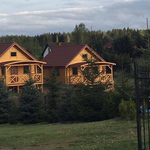 Casă de vară întreaga unitate cu vedere spre lac pentru 8 pers. (se inchirieaza doar integral)