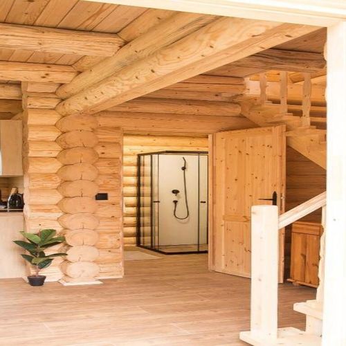 Domek drewniany 6-osobowy z tarasem z widokiem na ogród