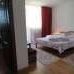 Camera tripla cu baie