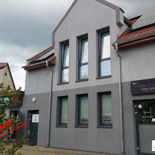 Apartament la etaj cu vedere spre parc pentru 4 pers. (se inchirieaza doar integral)