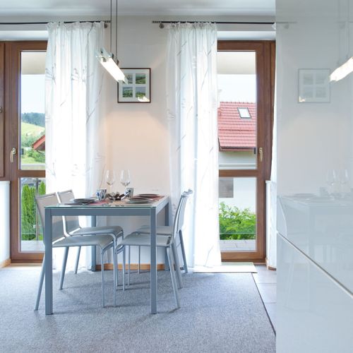 Apartament 4-osobowy z 2 pomieszczeniami sypialnianymi