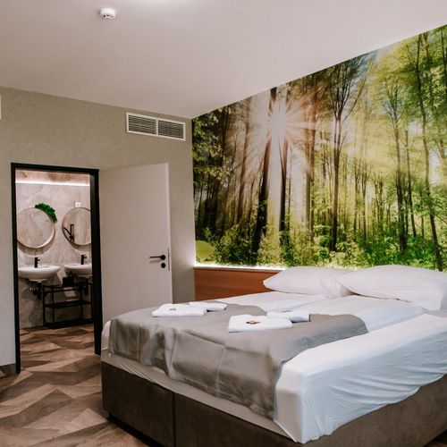 Apartament 4-osobowy Superior z balkonem z 2 pomieszczeniami sypialnianymi