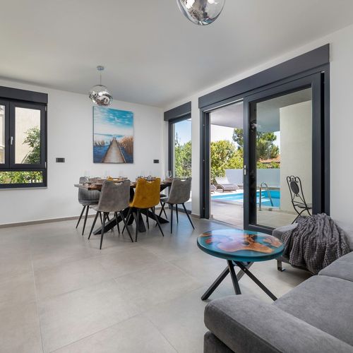 Family Apartman pro 6 os. se 3 ložnicemi na přízemí