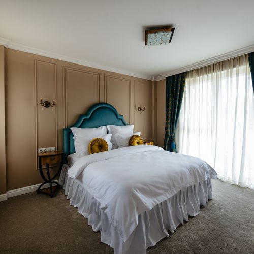 Apartament 4-osobowy Deluxe z balkonem z 2 pomieszczeniami sypialnianymi