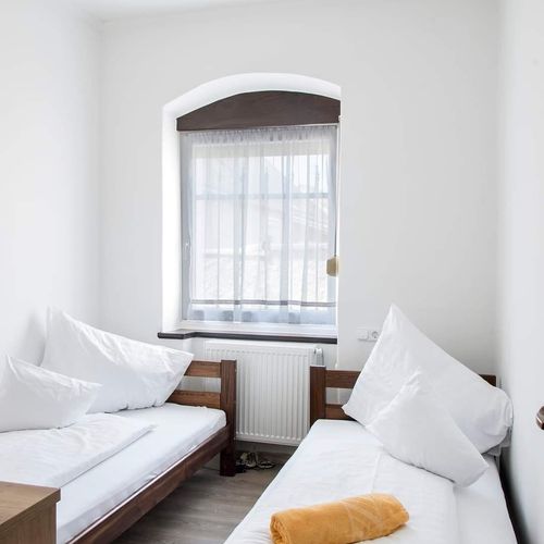 Apartament familial(ă) întreaga unitate pentru 5 pers. (se inchirieaza doar integral)
