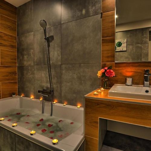 Apartament 4-osobowy z 2 pomieszczeniami sypialnianymi