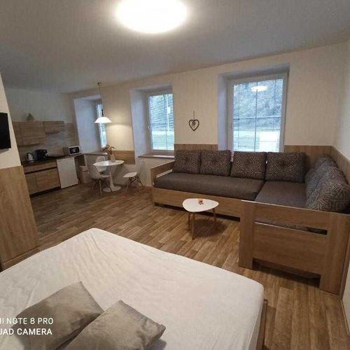 Apartament 4-osobowy z prysznicem z aneksem kuchennym z 1 pomieszczeniem sypialnianym