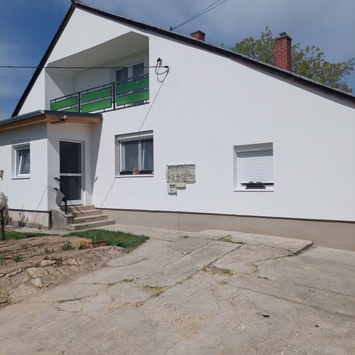 Domek całoroczny 5-osobowy na parterze z własną kuchnią (możliwa dostawka)
