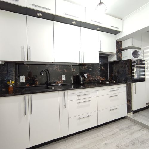 Apartament family cu vedere spre munte cu 2 camere pentru 4 pers.