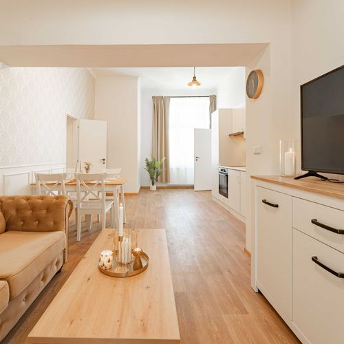 Apartament 8-osobowy Superior z prysznicem