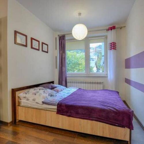 Apartament 4-osobowy na parterze z widokiem na rzekę z 1 pomieszczeniem sypialnianym (możliwa dostawka)