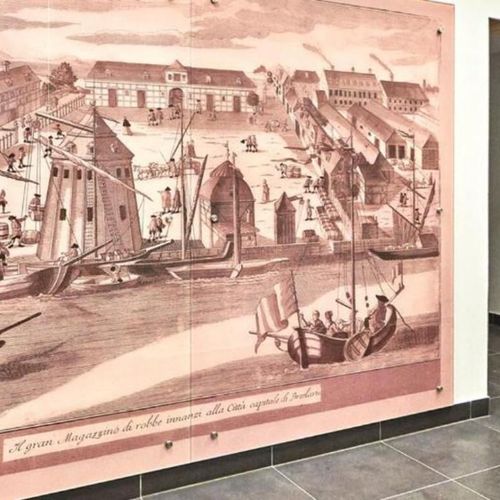 Apartament 6-osobowy z balkonem z widokiem na dziedziniec z 3 pomieszczeniami sypialnianymi