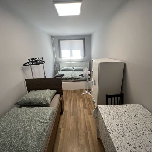 Apartament la parter accesibil(ă) persoanelor cu dizabilități cu 1 camera pentru 3 pers.