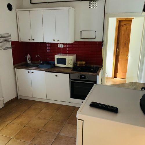Apartament 5-osobowy z 2 pomieszczeniami sypialnianymi (możliwa dostawka)