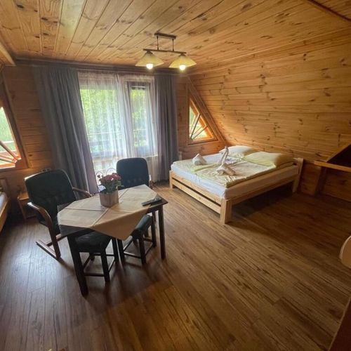 Pokój 4-osobowy z balkonem