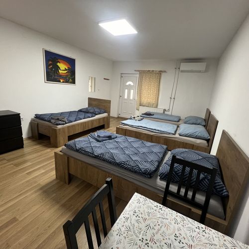 Apartament premium la parter cu 1 camera pentru 4 pers.