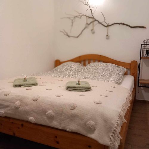 Casă de vacanță cu aer condiționat cu vedere spre munte pentru 4 pers. (se inchirieaza doar integral) (se poate solicita pat suplimentar)