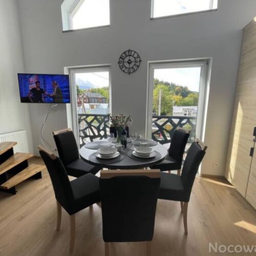 Apartament pentru 6 pers. (se inchirieaza doar integral)