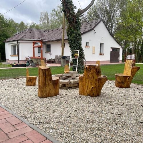 Apartament întreaga unitate pentru 9 pers. (se inchirieaza doar integral)