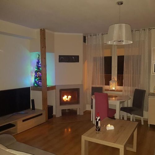 Apartament 4-osobowy z 2 pomieszczeniami sypialnianymi