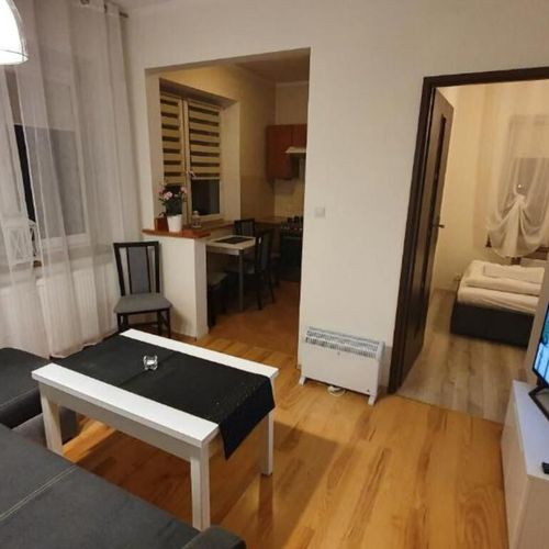 Apartament 4-osobowy z 2 pomieszczeniami sypialnianymi