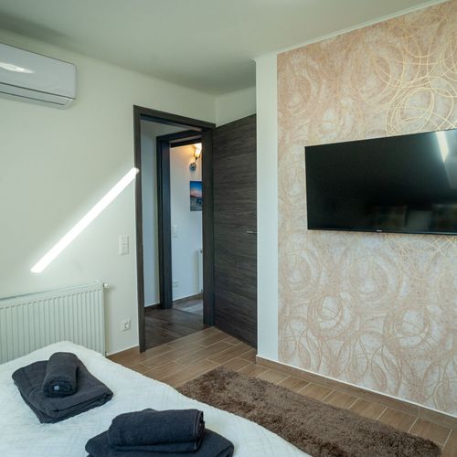 Apartament familial(ă) cu vedere spre oraș pentru 6 pers. (se inchirieaza doar integral)