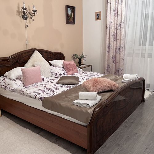 Apartament 6-osobowy na piętrze z 3 pomieszczeniami sypialnianymi (możliwa dostawka)