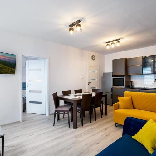 Apartament 6-osobowy z 2 pomieszczeniami sypialnianymi