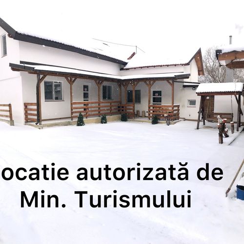 Cabană cu vedere spre pădure pentru 10 pers. (se inchirieaza doar integral)