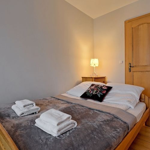 Apartament 4-osobowy z 2 pomieszczeniami sypialnianymi