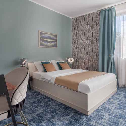Apartament executive cu balcon cu 2 camere pentru 4 pers.