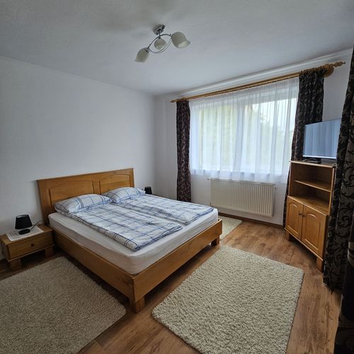 Apartament cu baie cu aer condiționat cu 2 camere pentru 4 pers.