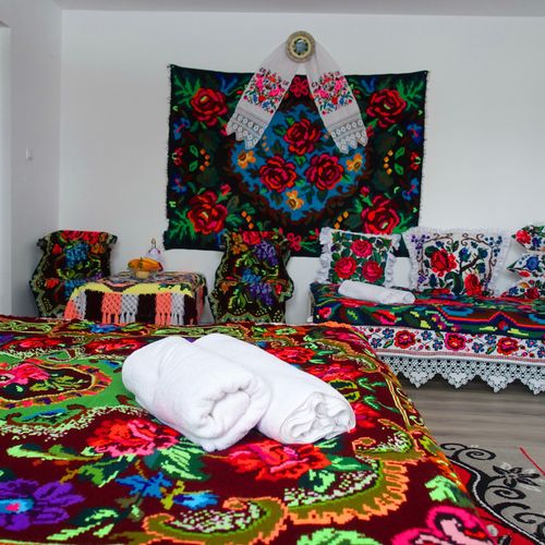Apartament la parter cu 2 camere pentru 5 pers.