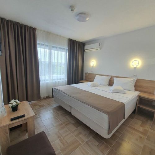 Apartament cu balcon cu baie cu 2 camere pentru 4 pers.