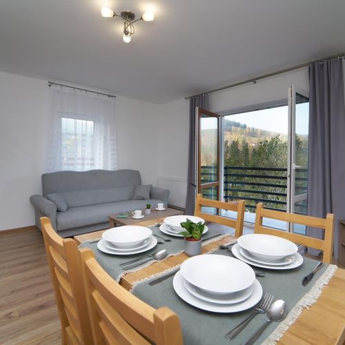 Apartman pro 6 os. se 3 ložnicemi na poschodí přízemní