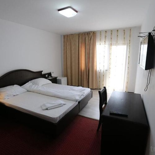 Camera dubla deluxe cu balcon