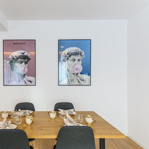 Apartament deluxe cu duș cu 2 camere pentru 4 pers.