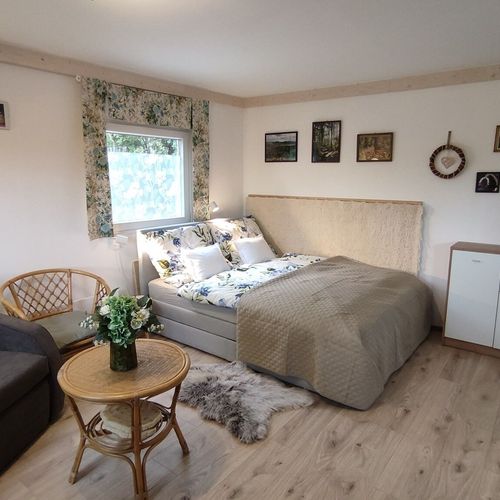 Apartament cu terasă cu panoramă pentru 3 pers. (se inchirieaza doar integral)