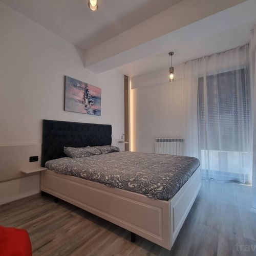Apartament la etaj cu balcon cu 3 camere pentru 5 pers.