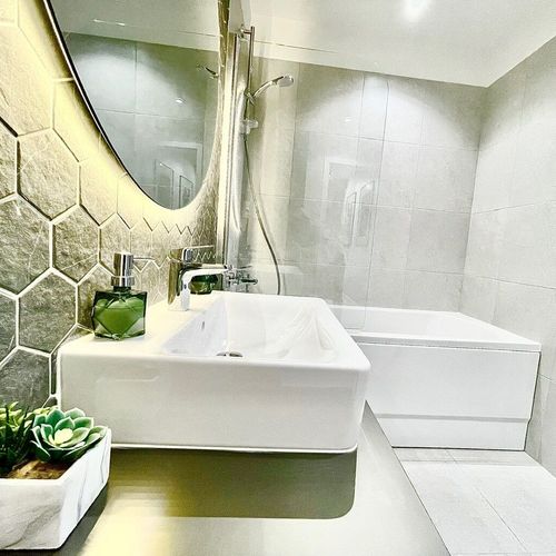Apartament la etaj cu vedere spre pădure cu 2 camere pentru 3 pers.