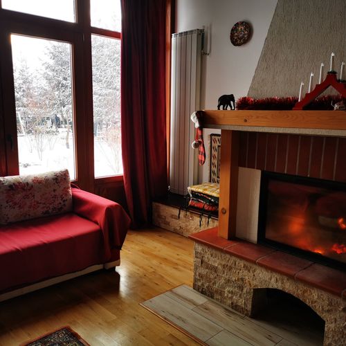 Casa rustică family întreaga unitate pentru 8 pers. (se inchirieaza doar integral)