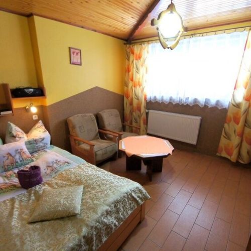 Camera pentru 5 pers.