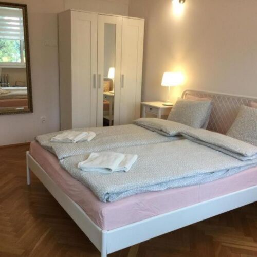 Apartament 4-osobowy 