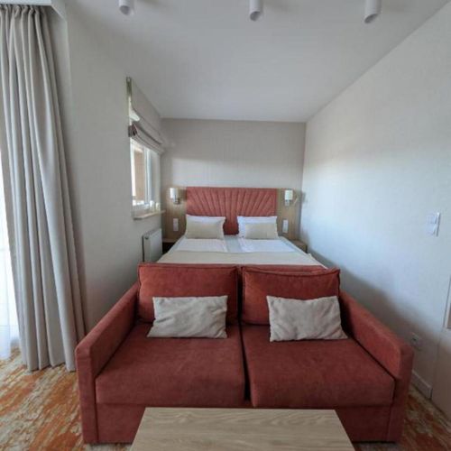 Apartament confort la etaj cu 1 camera pentru 4 pers.