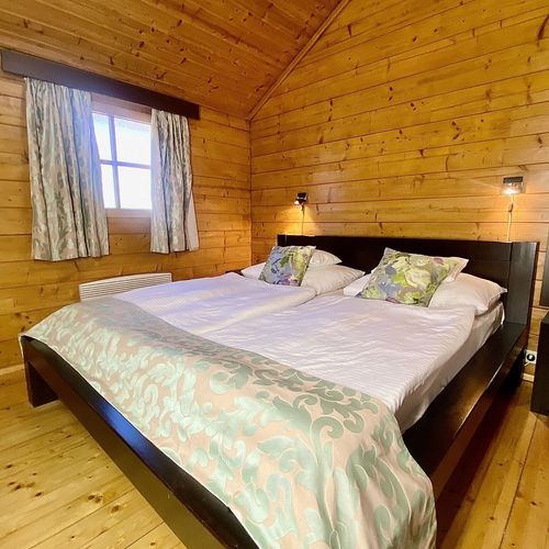 Apartament superior întreaga unitate cu 3 camere pentru 6 pers.