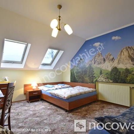 Pokój 3-osobowy z prysznicem z dostępem do ogrodu