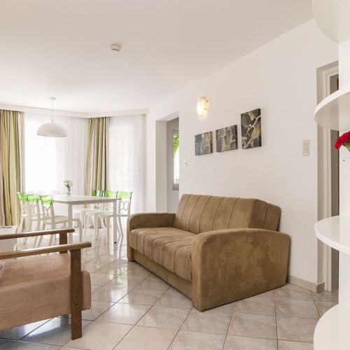 Apartament classic family cu 3 camere pentru 6 pers.